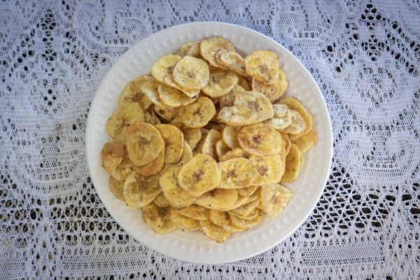 Chicharritas, plátano frito